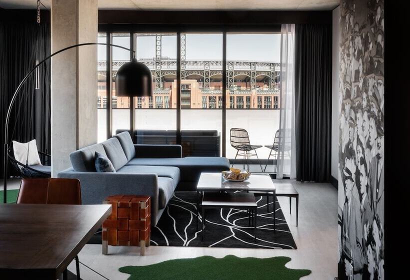 The Maven Hotel At Dairy Block