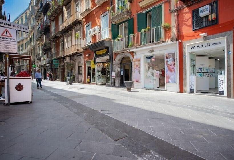 تختخواب و صبحانه Napolì Affittacamere