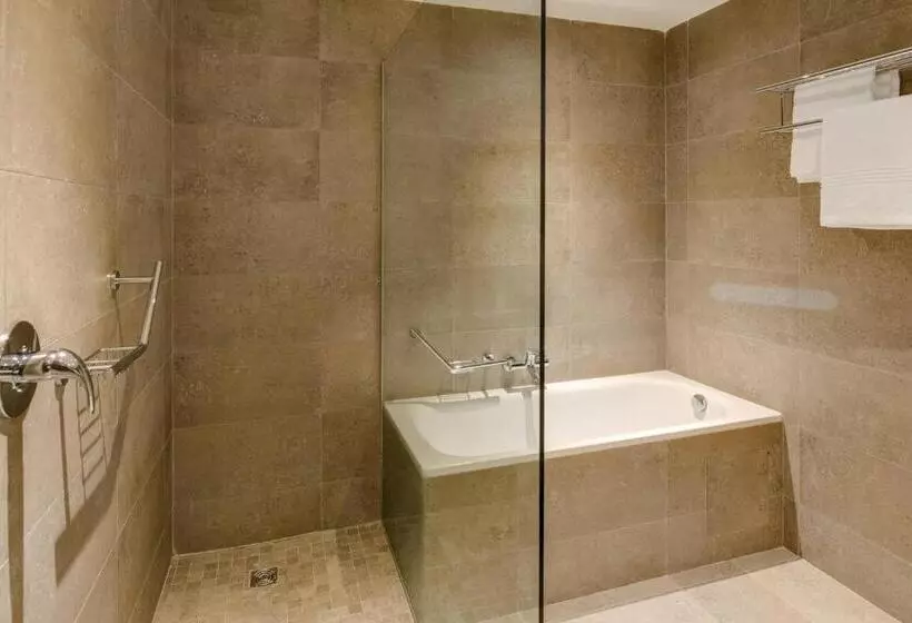 Protea Hotel by Marriott Owerri Select