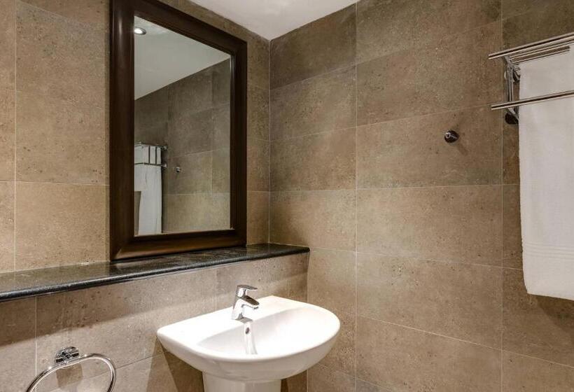 Protea Hotel by Marriott Owerri Select