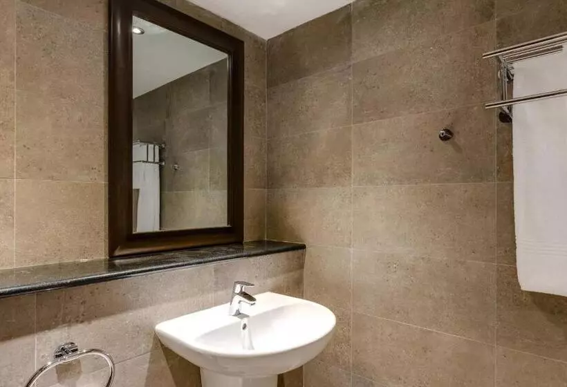 Protea Hotel by Marriott Owerri Select