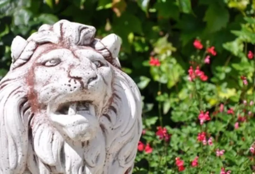 ベッドアンドブレックファースト Manoir Des Lions De Tourgeville