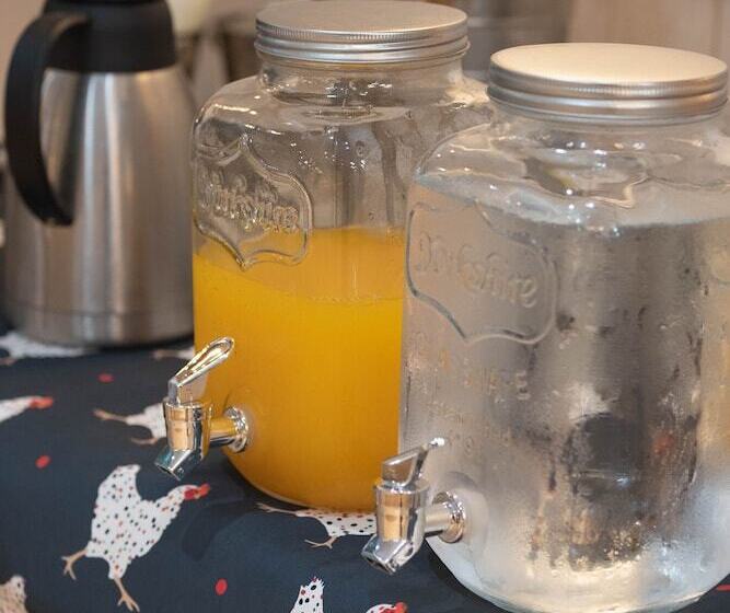 U Sense For You Hostel Sevilla