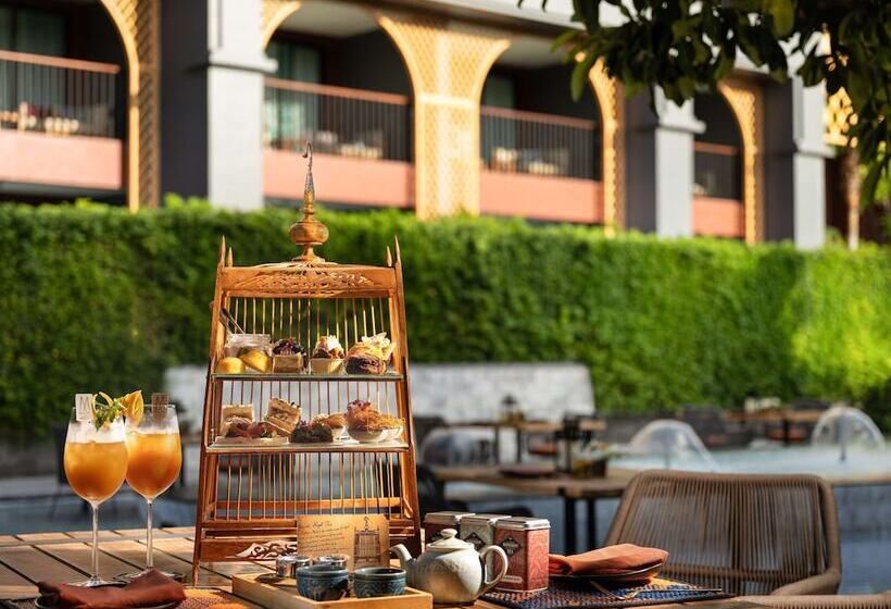 فندق Avista Grande Phuket Karon   Mgallery