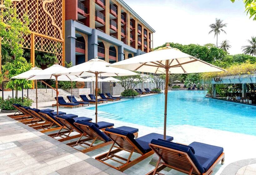 فندق Avista Grande Phuket Karon   Mgallery