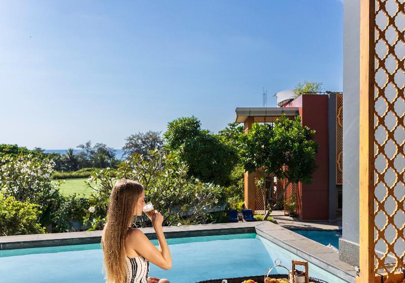 فندق Avista Grande Phuket Karon   Mgallery