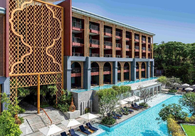فندق Avista Grande Phuket Karon   Mgallery