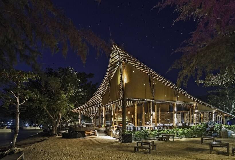 호텔 Baan Ploy Sea