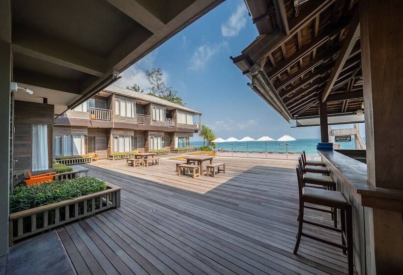 호텔 Baan Ploy Sea