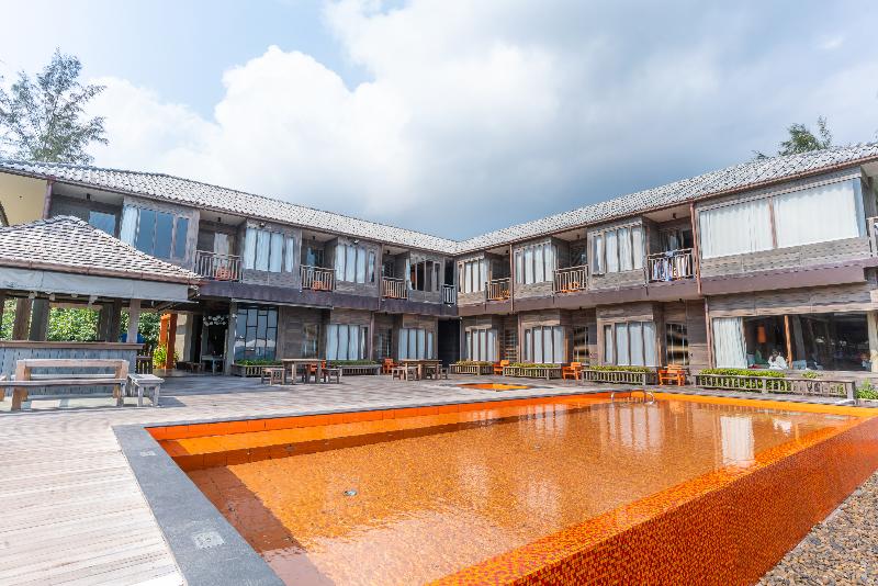 호텔 Baan Ploy Sea