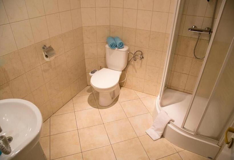 Hotelli Centrum Harrachov