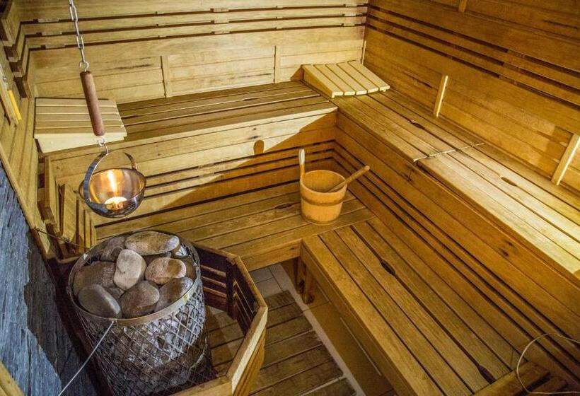 Hotelli Centrum Harrachov