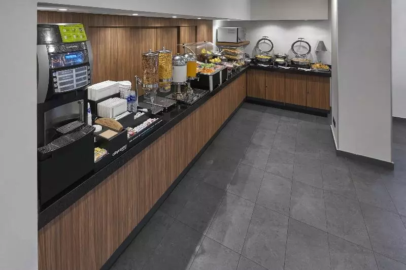 ホテル City Express By Marriott Monterrey Lindavista