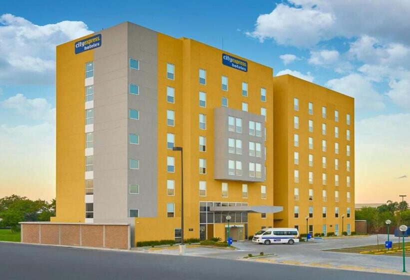 فندق City Express By Marriott Monterrey Lindavista