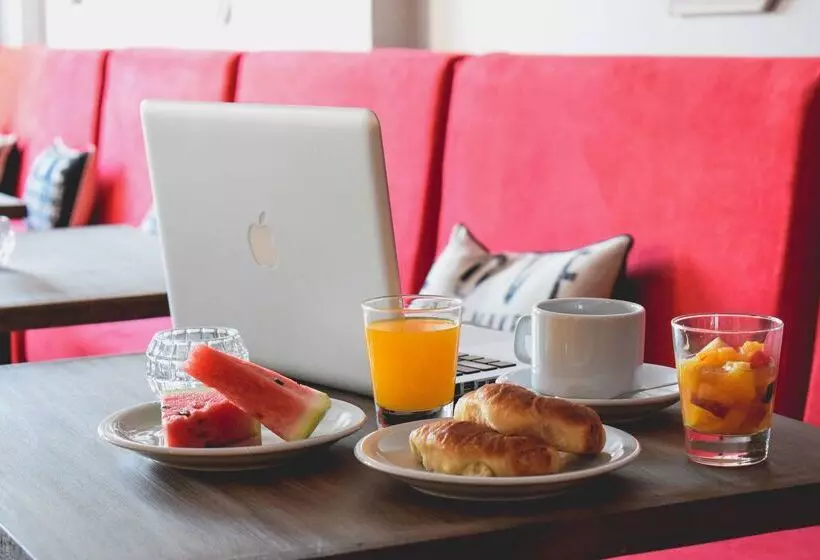 ホテル Cyan Soho Neuquen