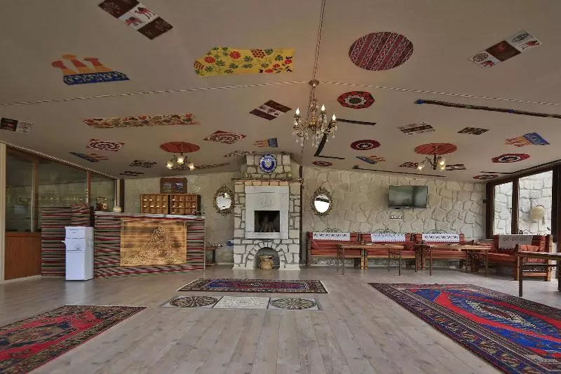 ホテル Fosil Cave