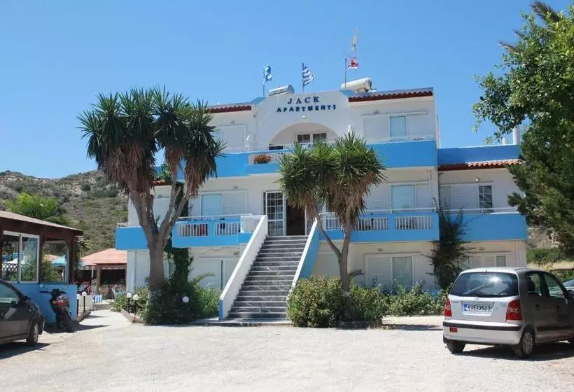 Hotelli Jack's Apartments