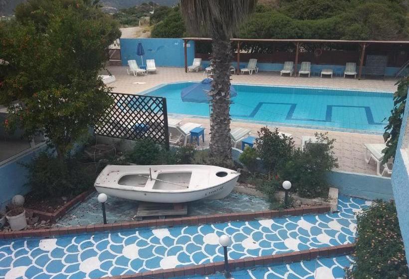 בית מלון כפרי Jack's Apartments