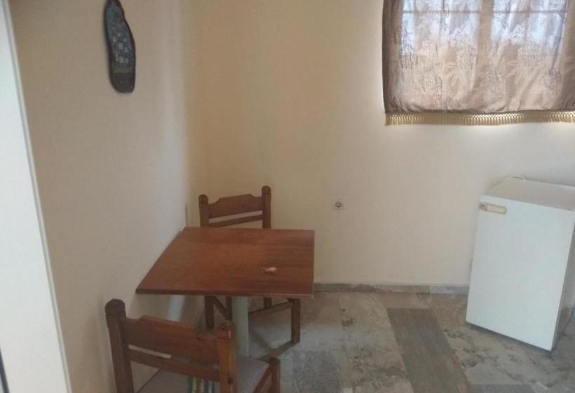 בית מלון כפרי Jack's Apartments