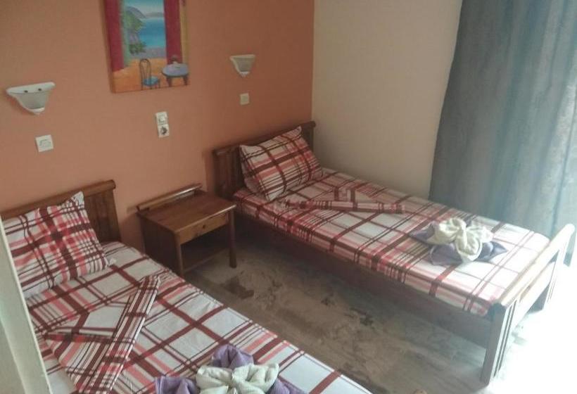 בית מלון כפרי Jack's Apartments