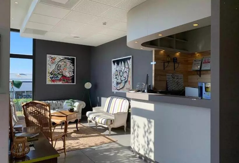 ホテル L Horizon  Restaurant La Fougassette