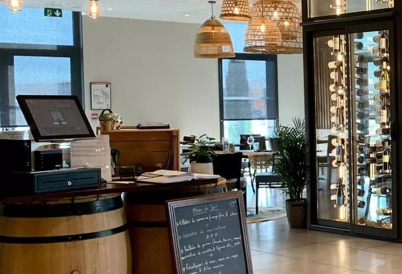 ホテル L Horizon  Restaurant La Fougassette