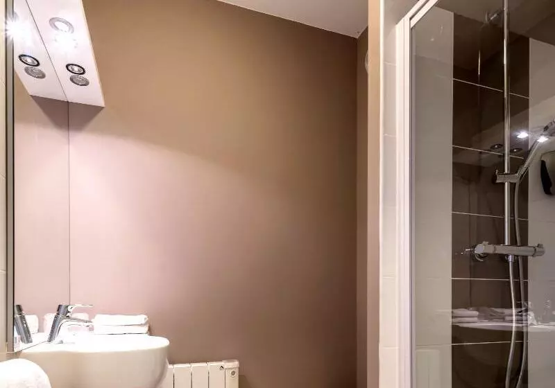 ホテル L Horizon  Restaurant La Fougassette