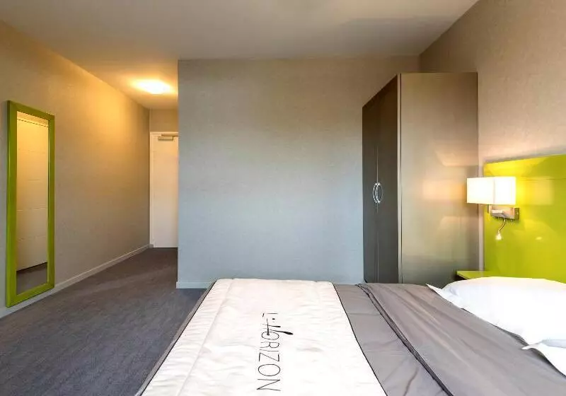 ホテル L Horizon  Restaurant La Fougassette