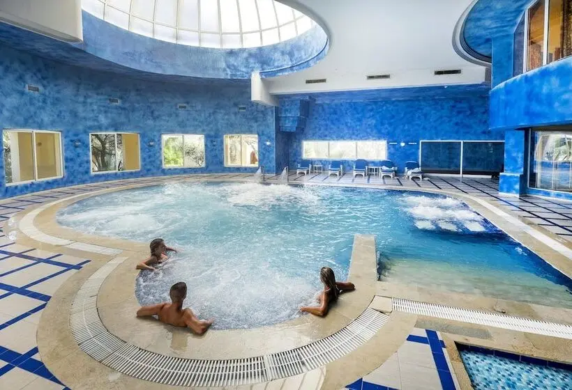 ホテル Medina Les Quatre Saisons Aqua Park Resort & Thalasso Djerba