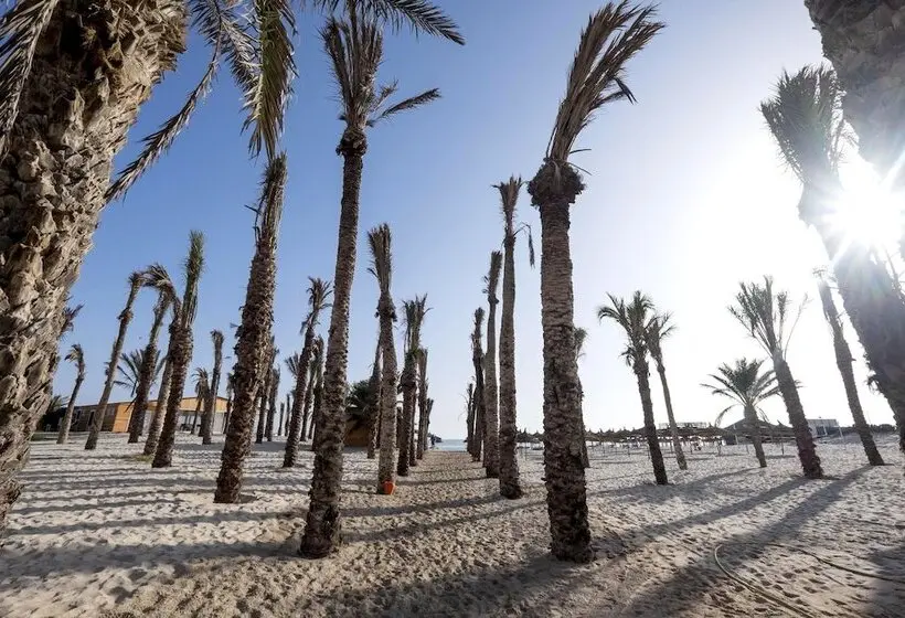 ホテル Medina Les Quatre Saisons Aqua Park Resort & Thalasso Djerba