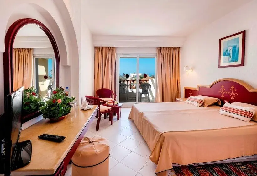 ホテル Medina Les Quatre Saisons Aqua Park Resort & Thalasso Djerba