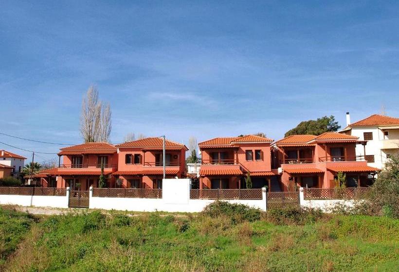 Melograno Apartments And Studios
