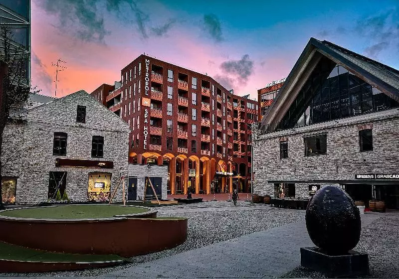 هتل Metropol Spa