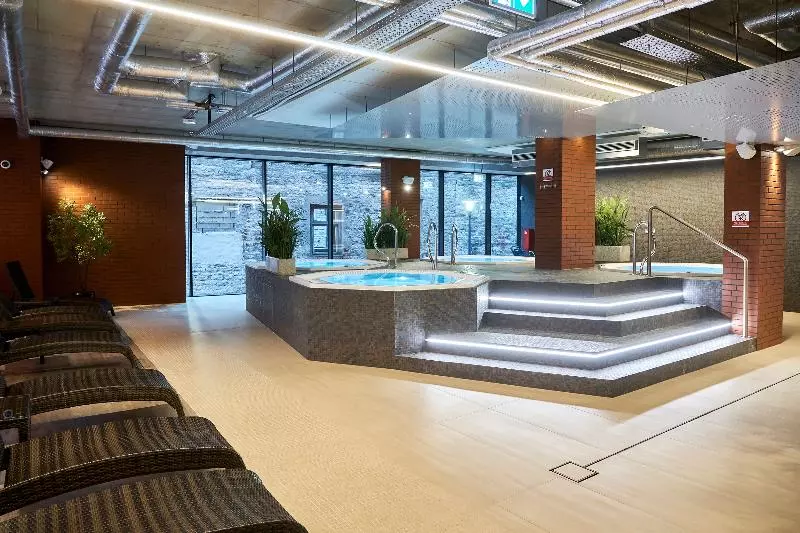 هتل Metropol Spa
