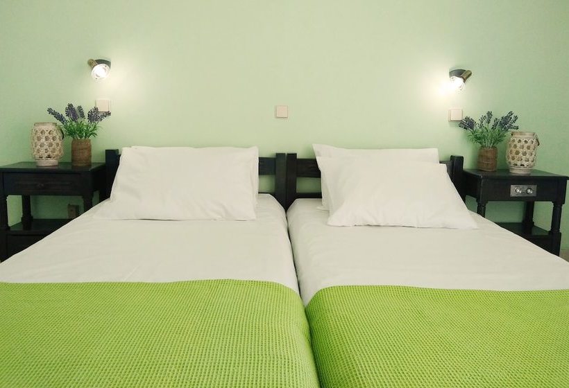 בית מלון כפרי Notos