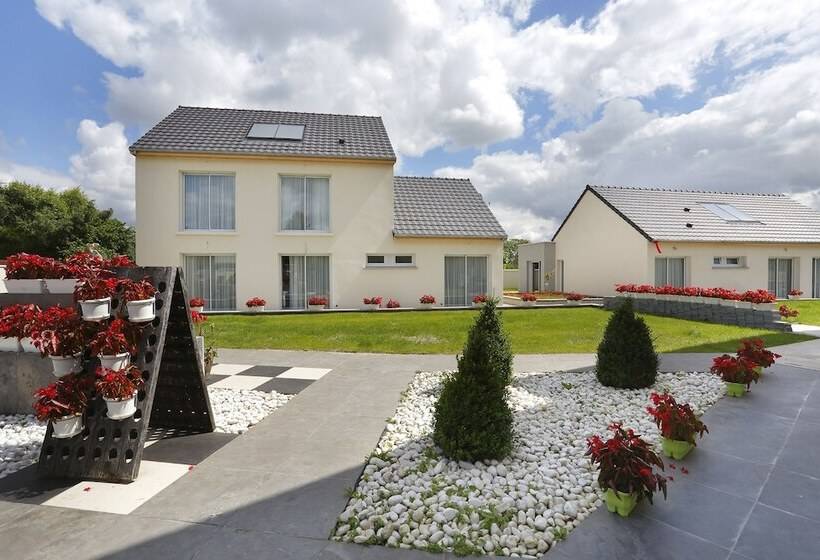 فندق Resort Résidence Pierre, The Originals Relais