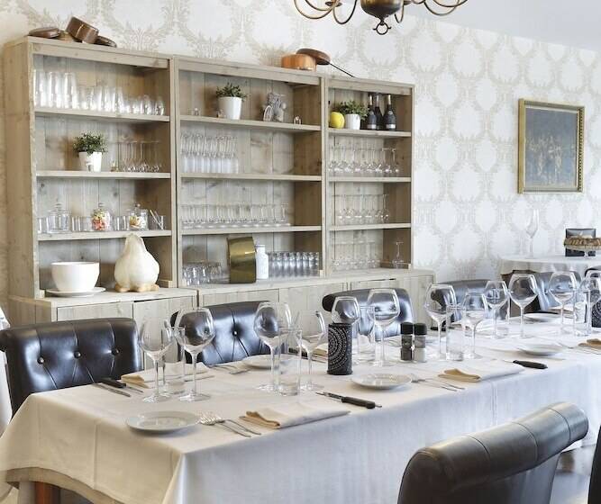 فندق Resort Résidence Pierre, The Originals Relais