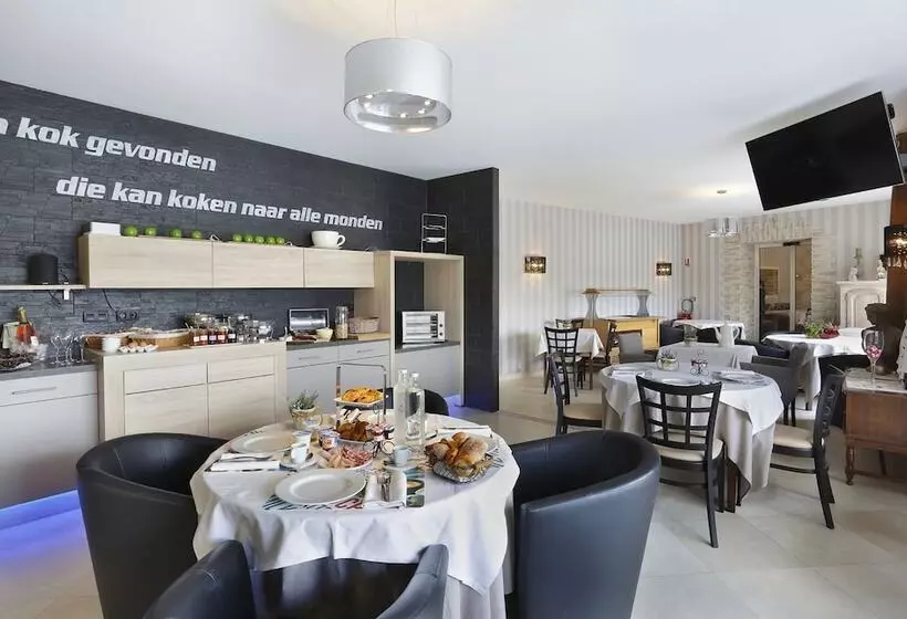 ホテル Resort Résidence Pierre, The Originals Relais