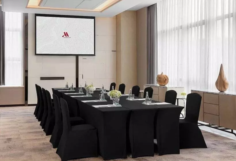 Shanghai Marriott Hotel Kangqiao