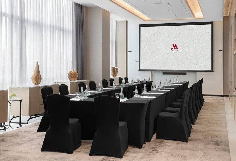 Shanghai Marriott Hotel Kangqiao