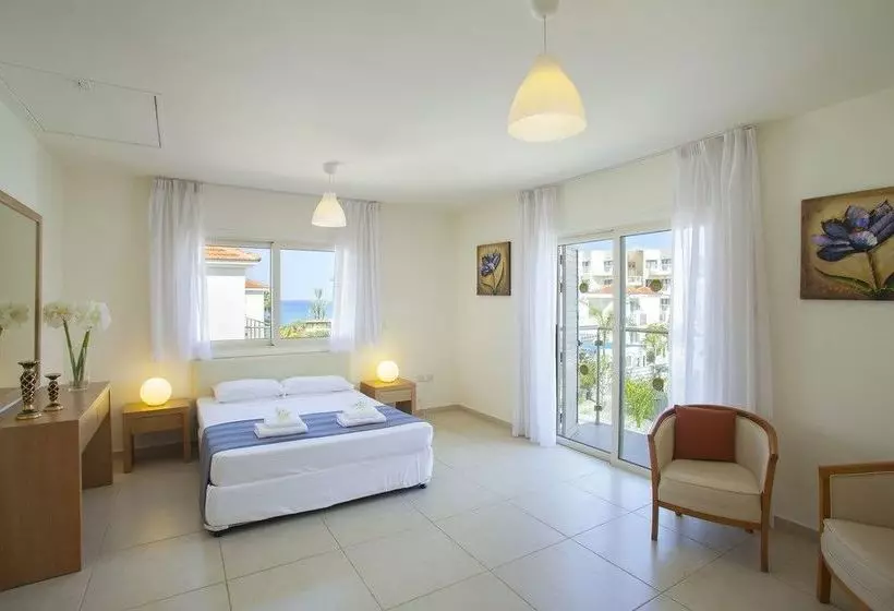 Athina Villa 8