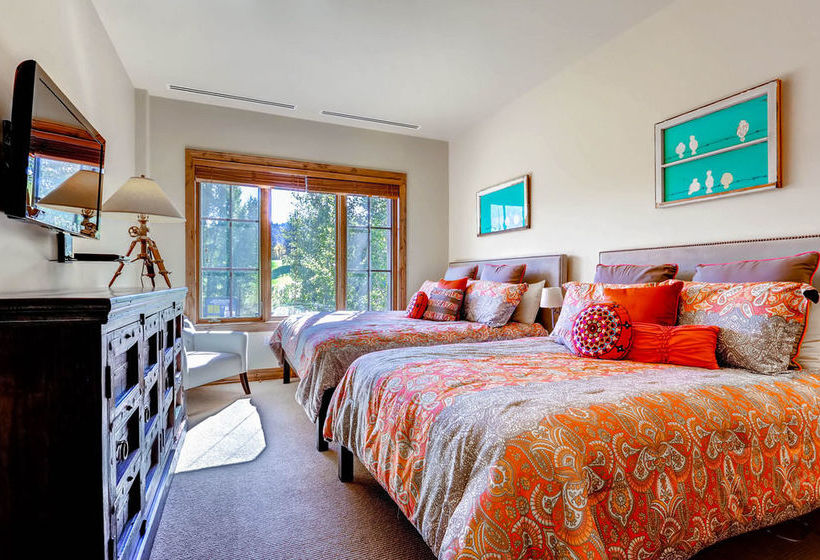 Beaver Creek Landing