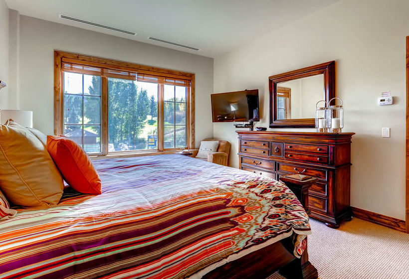 Beaver Creek Landing