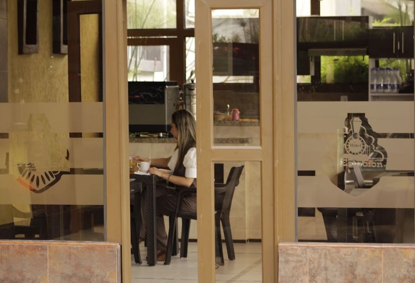 בית מלון כפרי Ayenda 1087 La Estacion