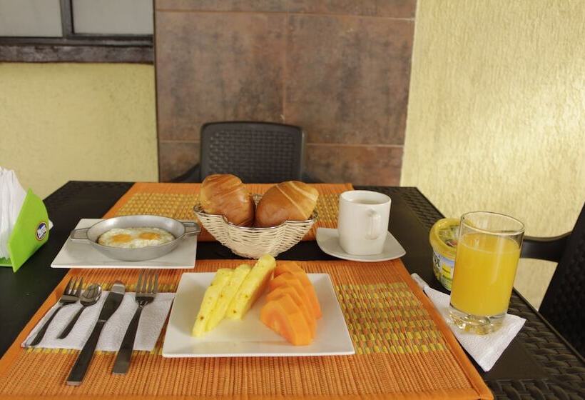 בית מלון כפרי Ayenda 1087 La Estacion