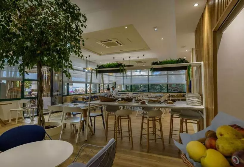 هتل Best Western Plus Ajaccio Amiraute