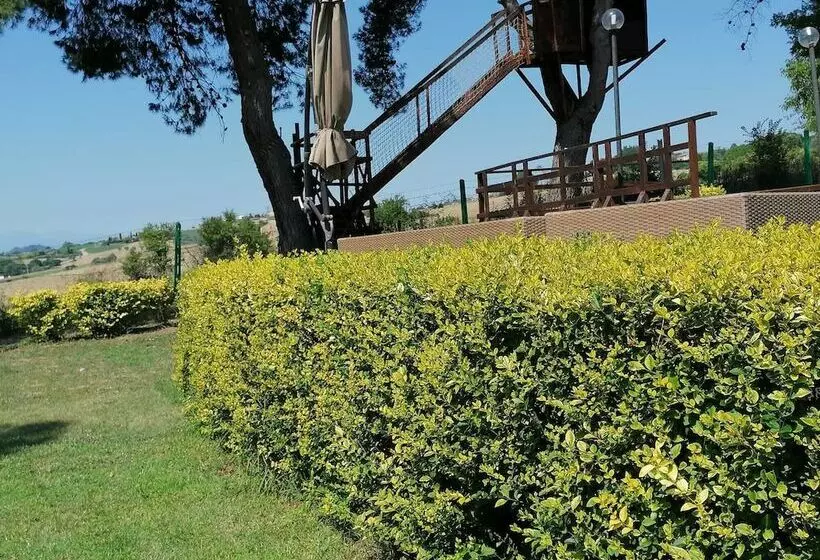 ホテル Casale Valentini