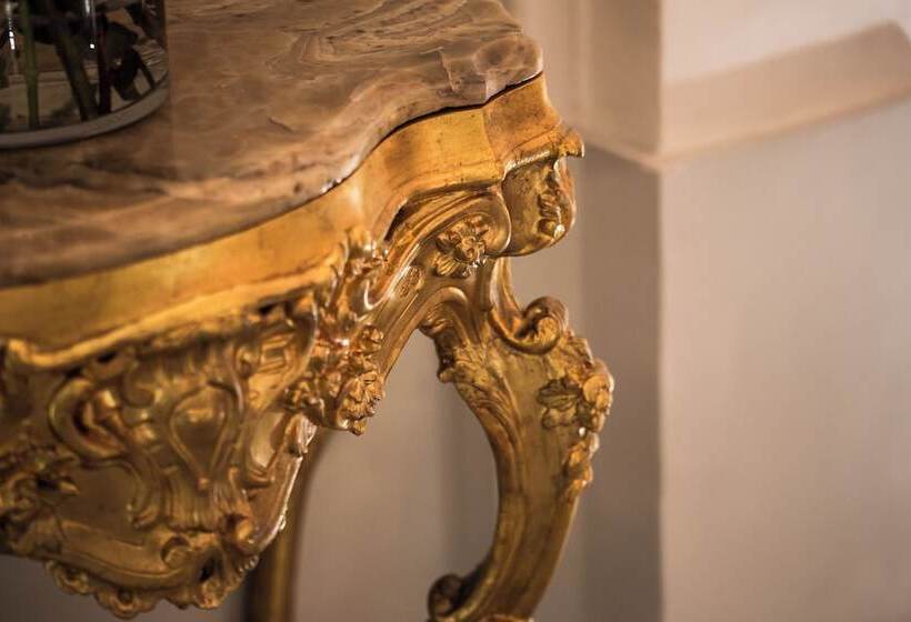 هتل Domus Zamittello