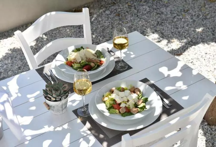 ホテル Mersina Exclusive