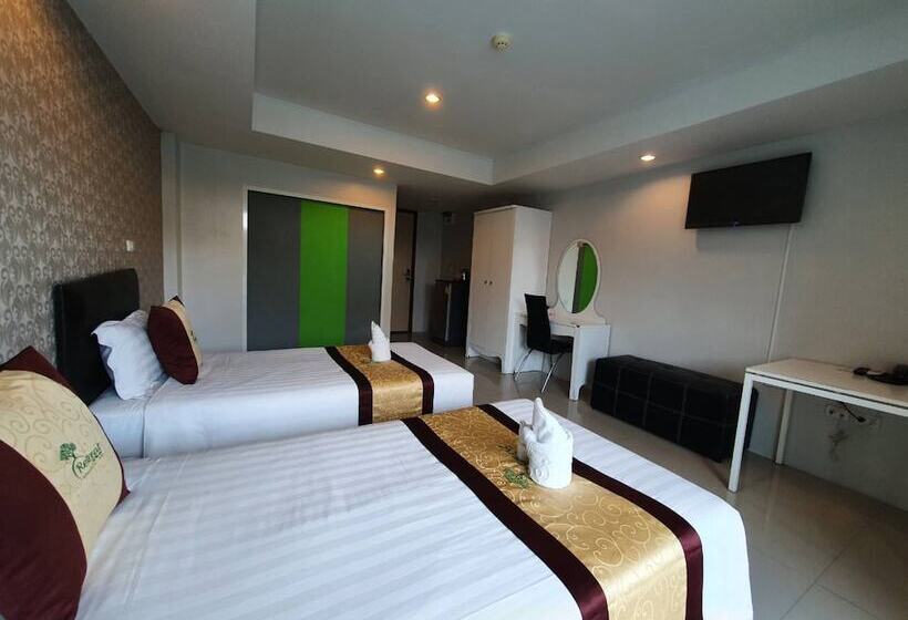 酒店 Retreat Resort Pattaya